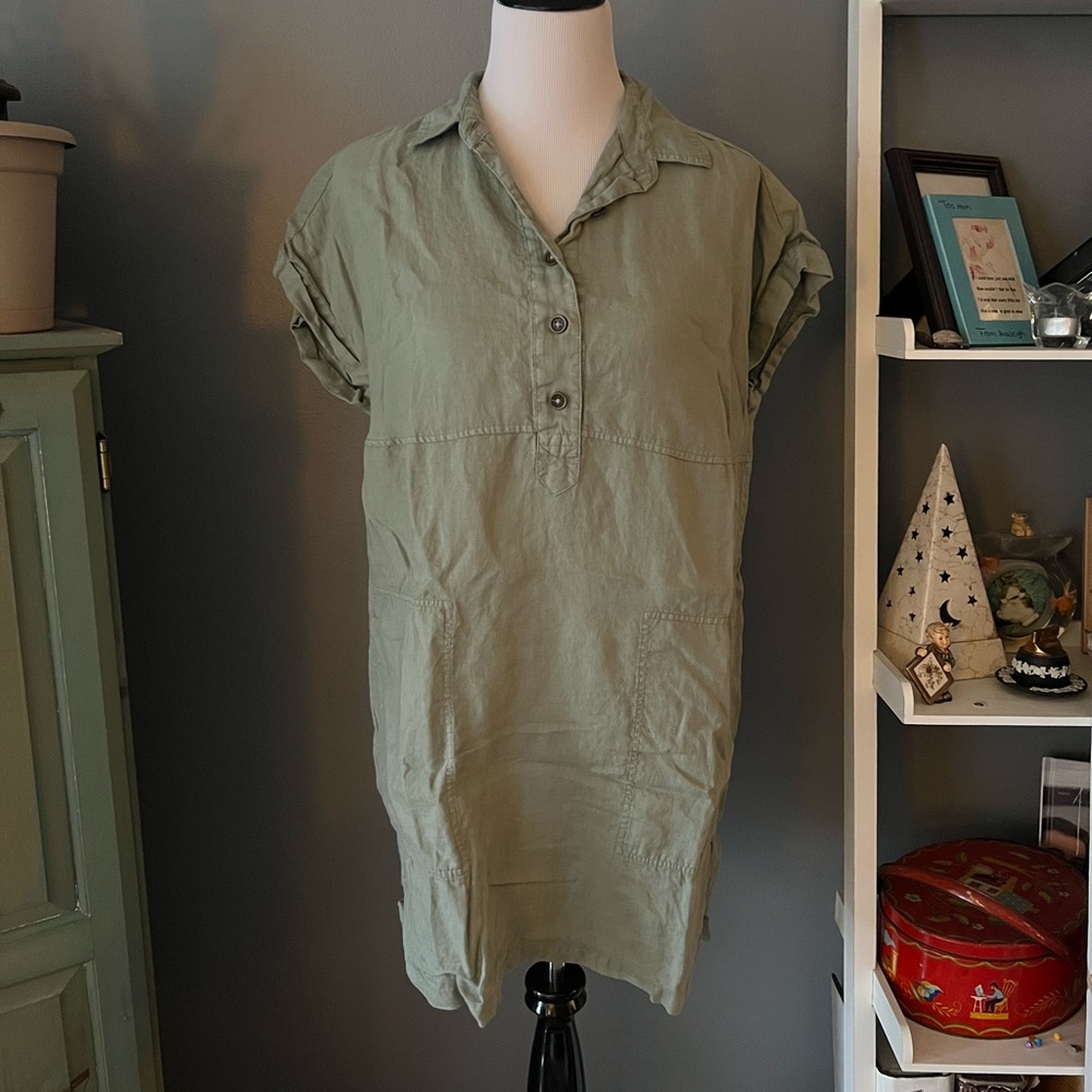 Nicole Miller small women’s sage green 100% linen dress with pockets